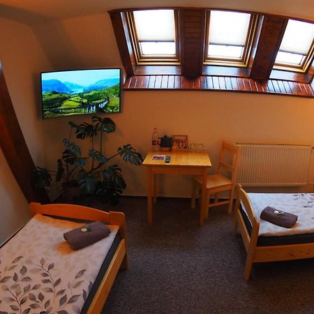Hotel Britannia Vsetín Екстериор снимка